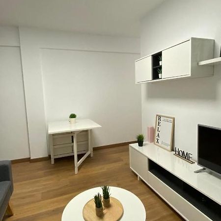 Piso Nuevo Bien Situado En Santander Apartment Exterior photo