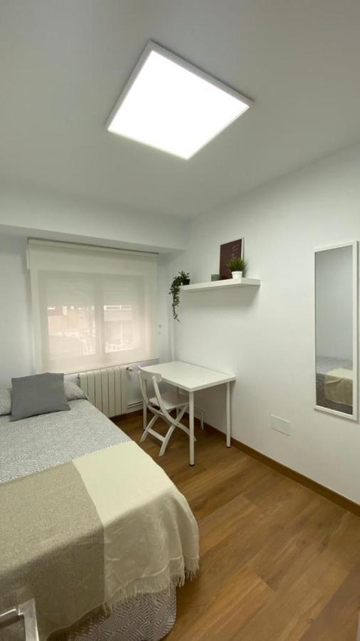 Piso Nuevo Bien Situado En Santander Apartment Exterior photo